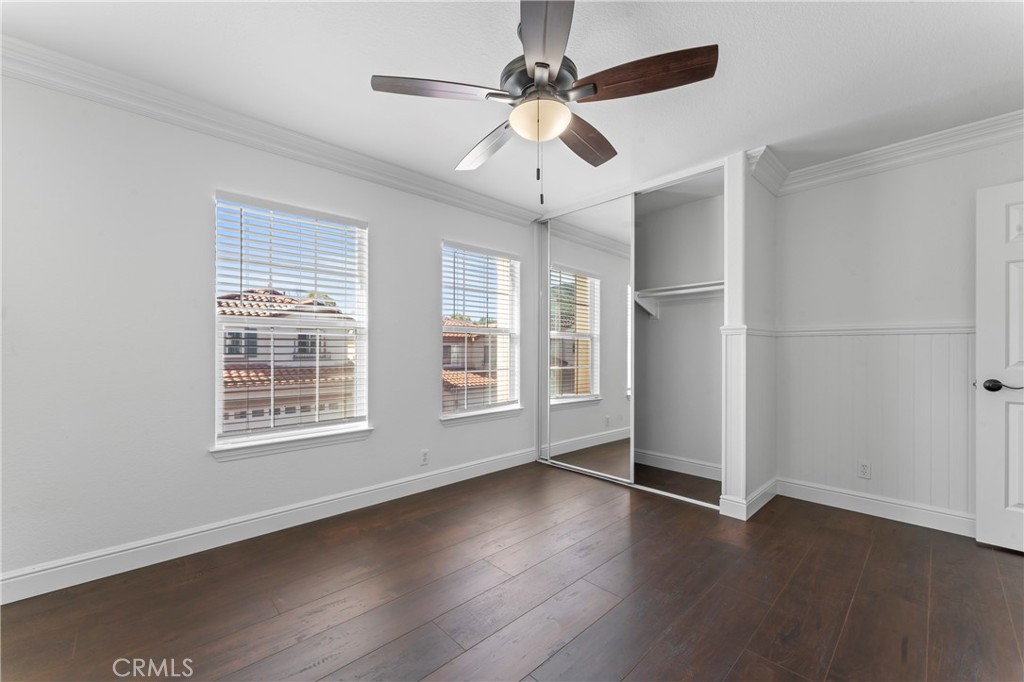 544 Hooper Avenue Simi Valley, CA 93065 - Photo 11 of 41