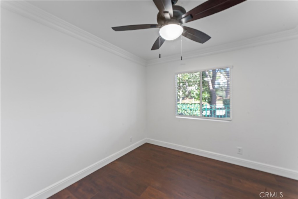 544 Hooper Avenue Simi Valley, CA 93065 - Photo 29 of 41