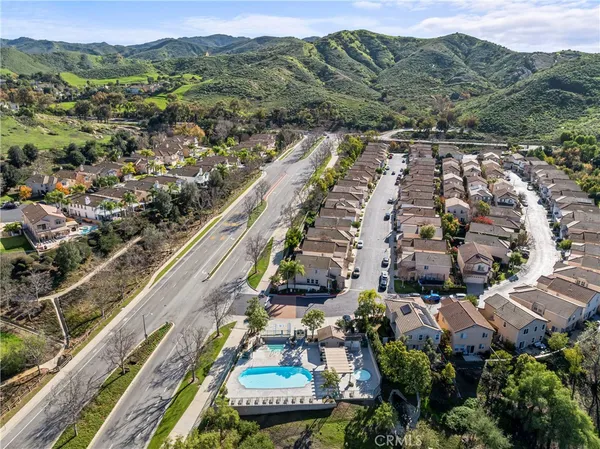 $4,195 | 544 Hooper Avenue, Simi Valley, CA 93065