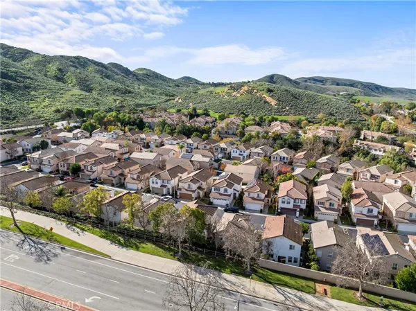 $4,195 | 544 Hooper Avenue, Simi Valley, CA 93065