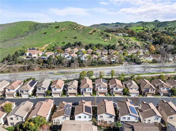$4,195 | 544 Hooper Avenue, Simi Valley, CA 93065