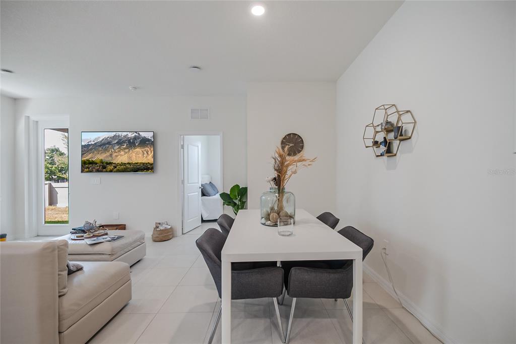 4377 Small Creek Road Kissimmee, FL 34744 - Photo 13 of 48