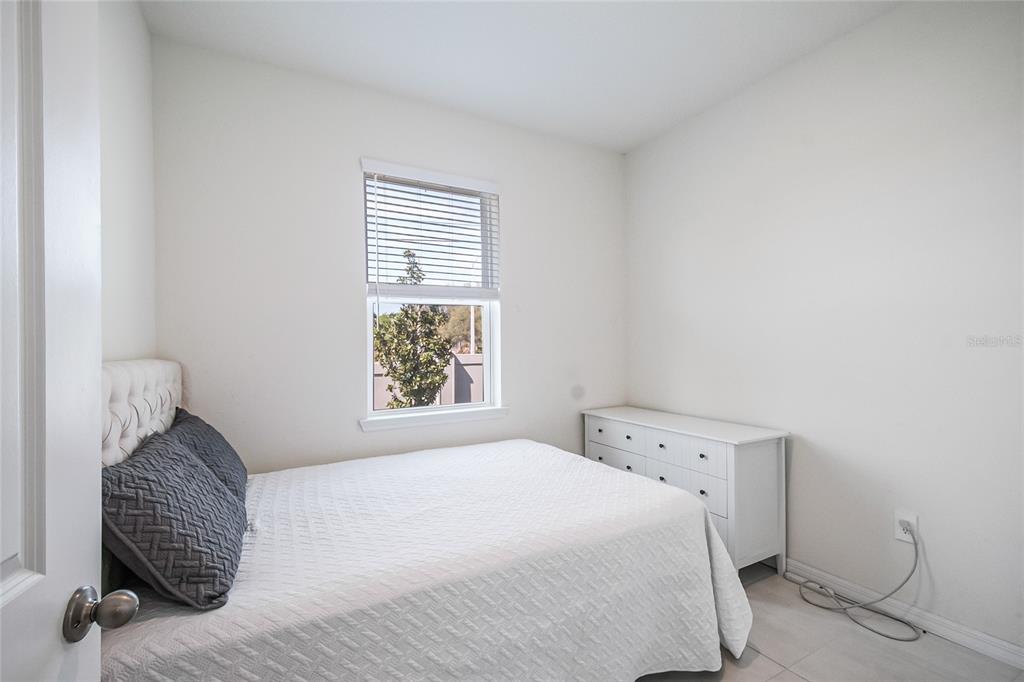 4377 Small Creek Road Kissimmee, FL 34744 - Photo 19 of 48