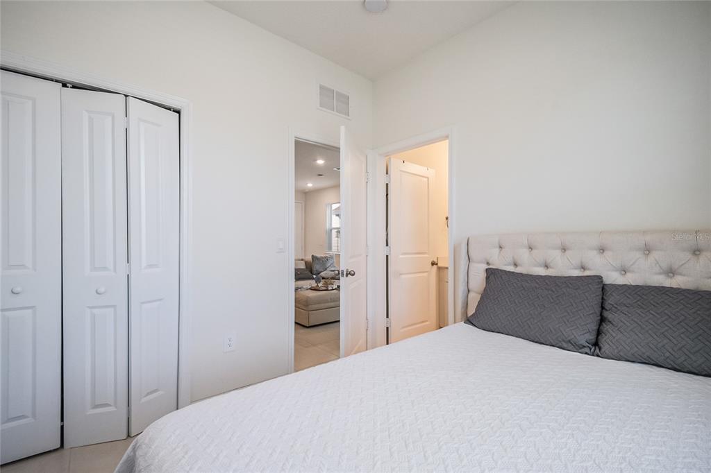 4377 Small Creek Road Kissimmee, FL 34744 - Photo 20 of 48