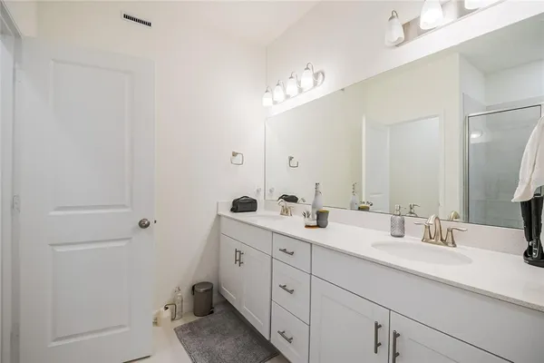 $2,750 | 4377 Small Creek Road, Kissimmee, FL 34744