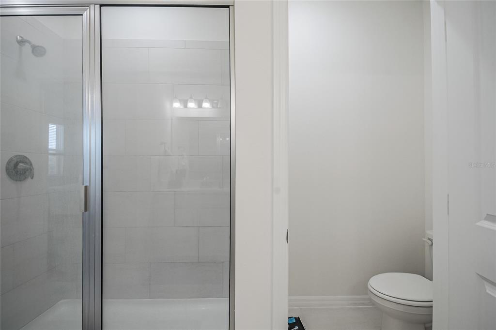 4377 Small Creek Road Kissimmee, FL 34744 - Photo 33 of 48