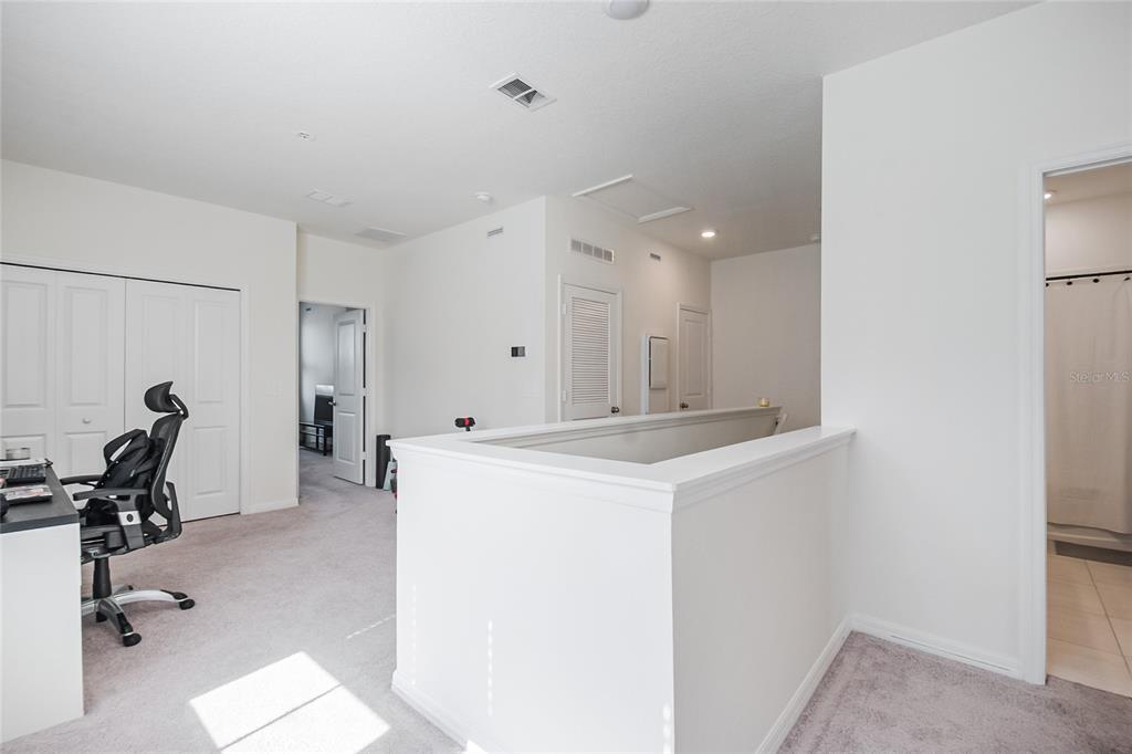 4377 Small Creek Road Kissimmee, FL 34744 - Photo 37 of 48