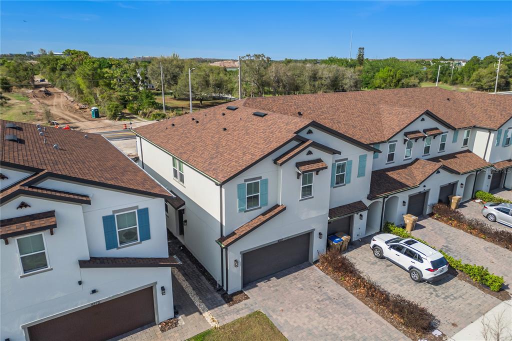 4377 Small Creek Road Kissimmee, FL 34744 - Photo 4 of 48