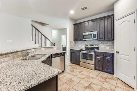 $349,990 | 8023 Vista Hill Lane, Dallas, TX 75249