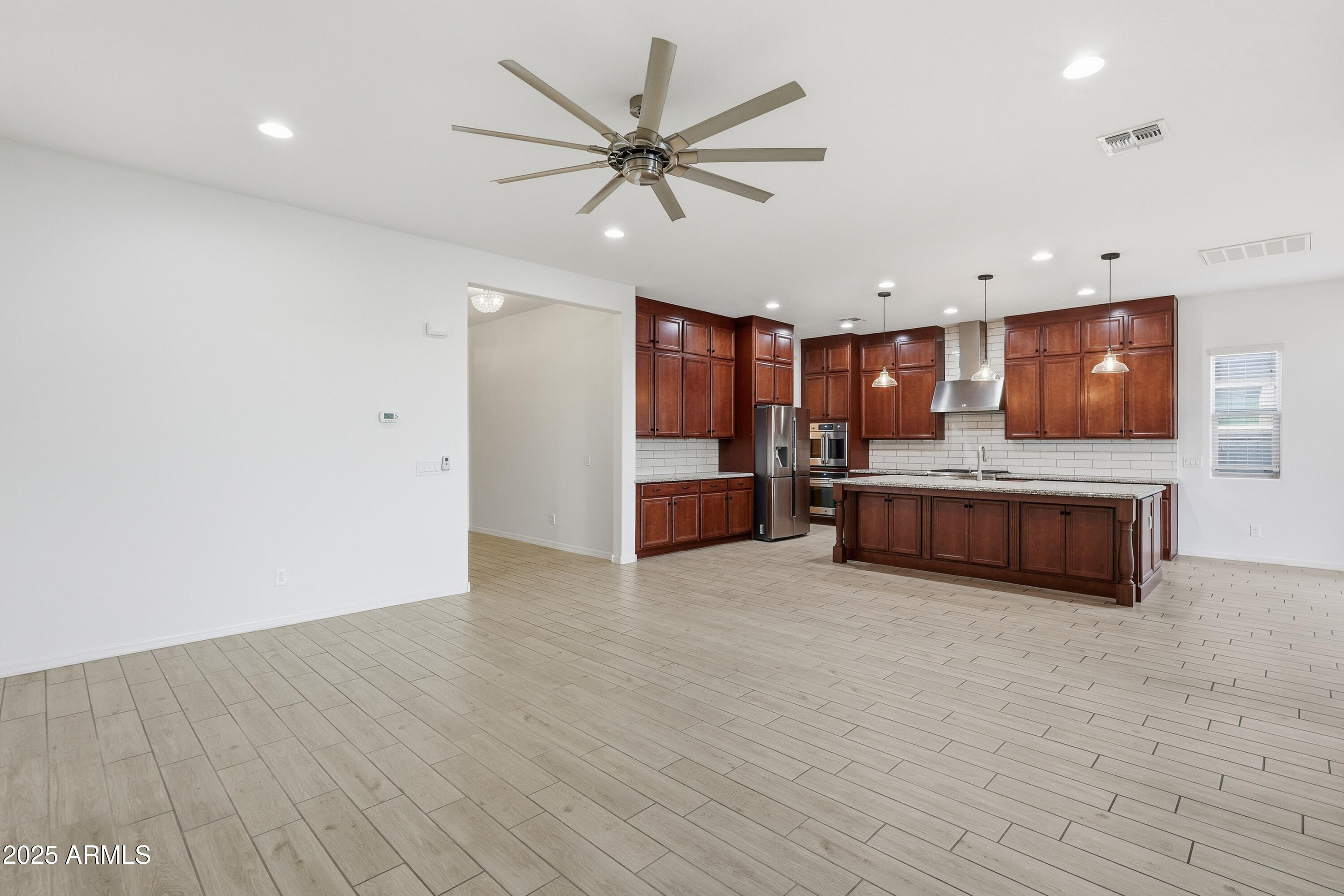 1432 East Pedro Road Phoenix, AZ 85042 - Photo 3 of 52