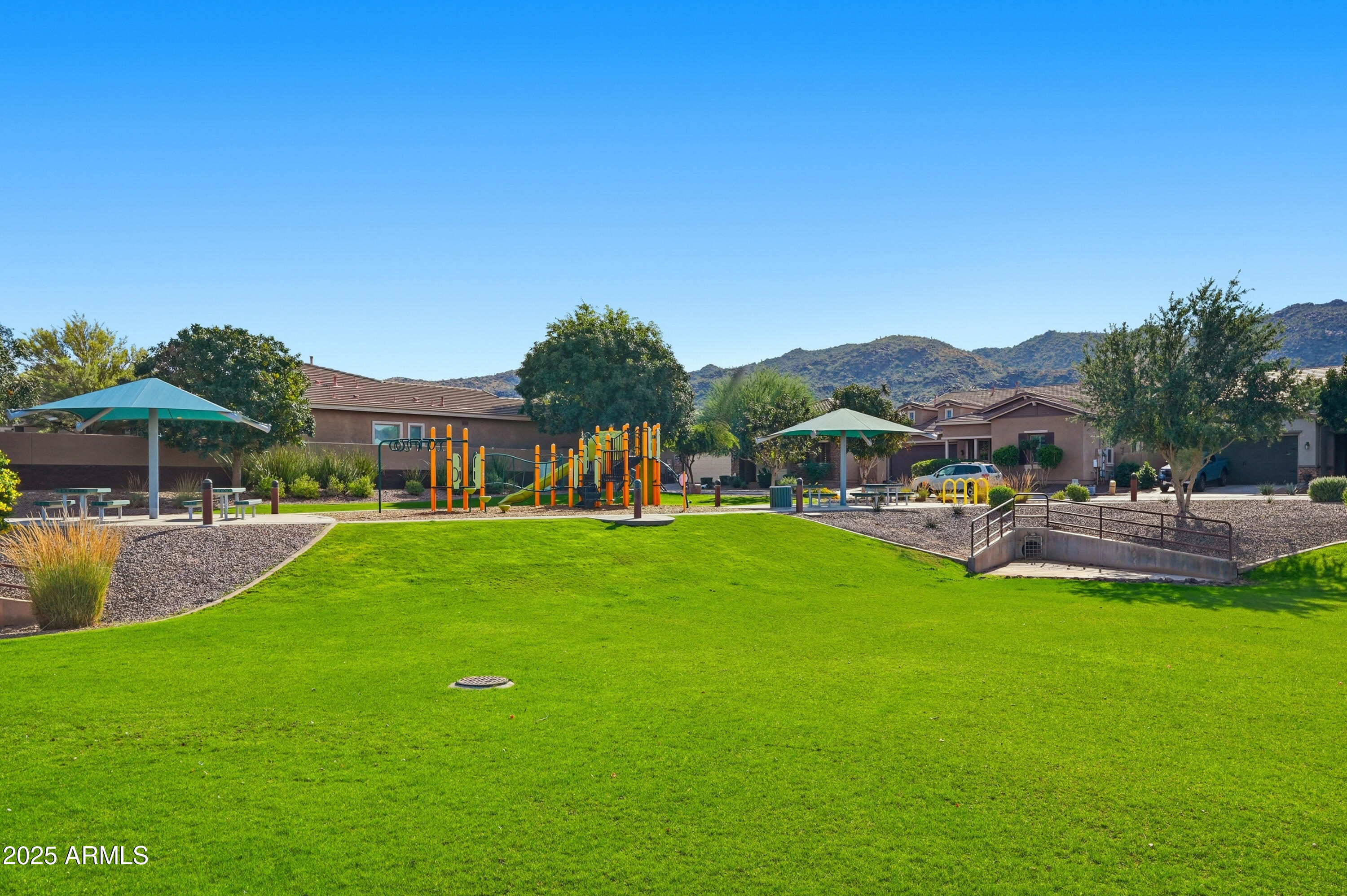1432 East Pedro Road Phoenix, AZ 85042 - Photo 51 of 52 a view of a house with garden and a yard