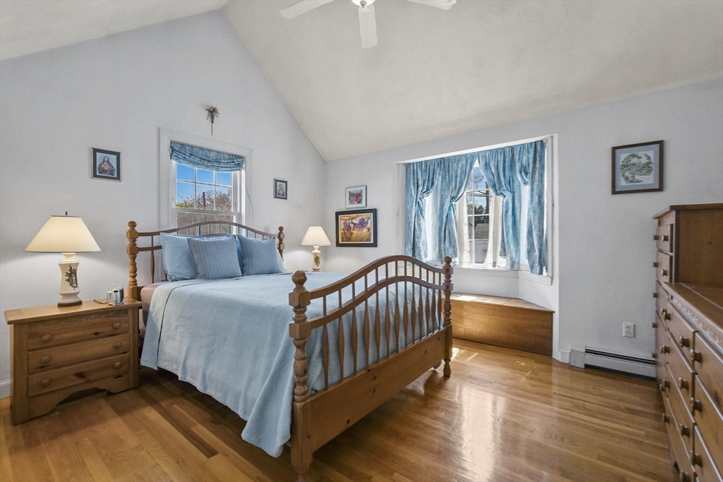 26 Farnum Road Waltham, MA 02453 - Photo 19 of 41 Gallery Image 19