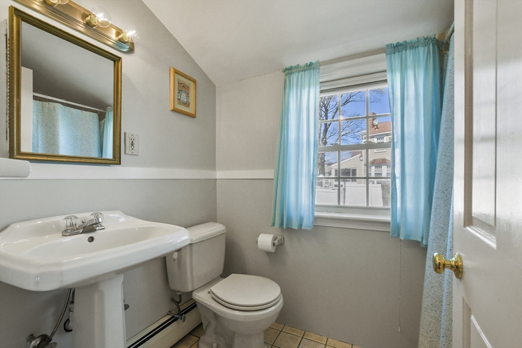 26 Farnum Road Waltham, MA 02453 - Photo 28 of 41 Gallery Image 28