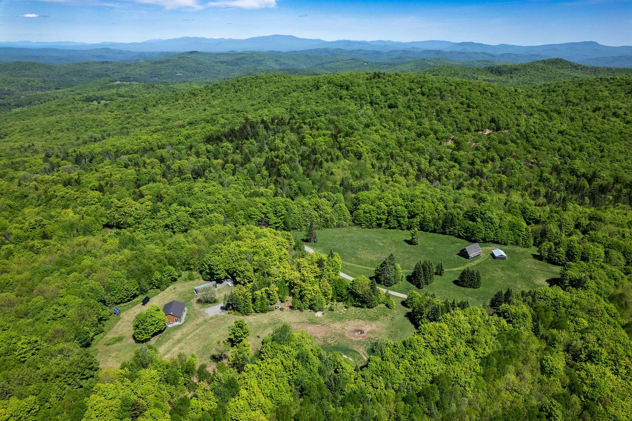 2304 Taylor Valley Road Vershire, VT 05079 - Photo 11 of 20