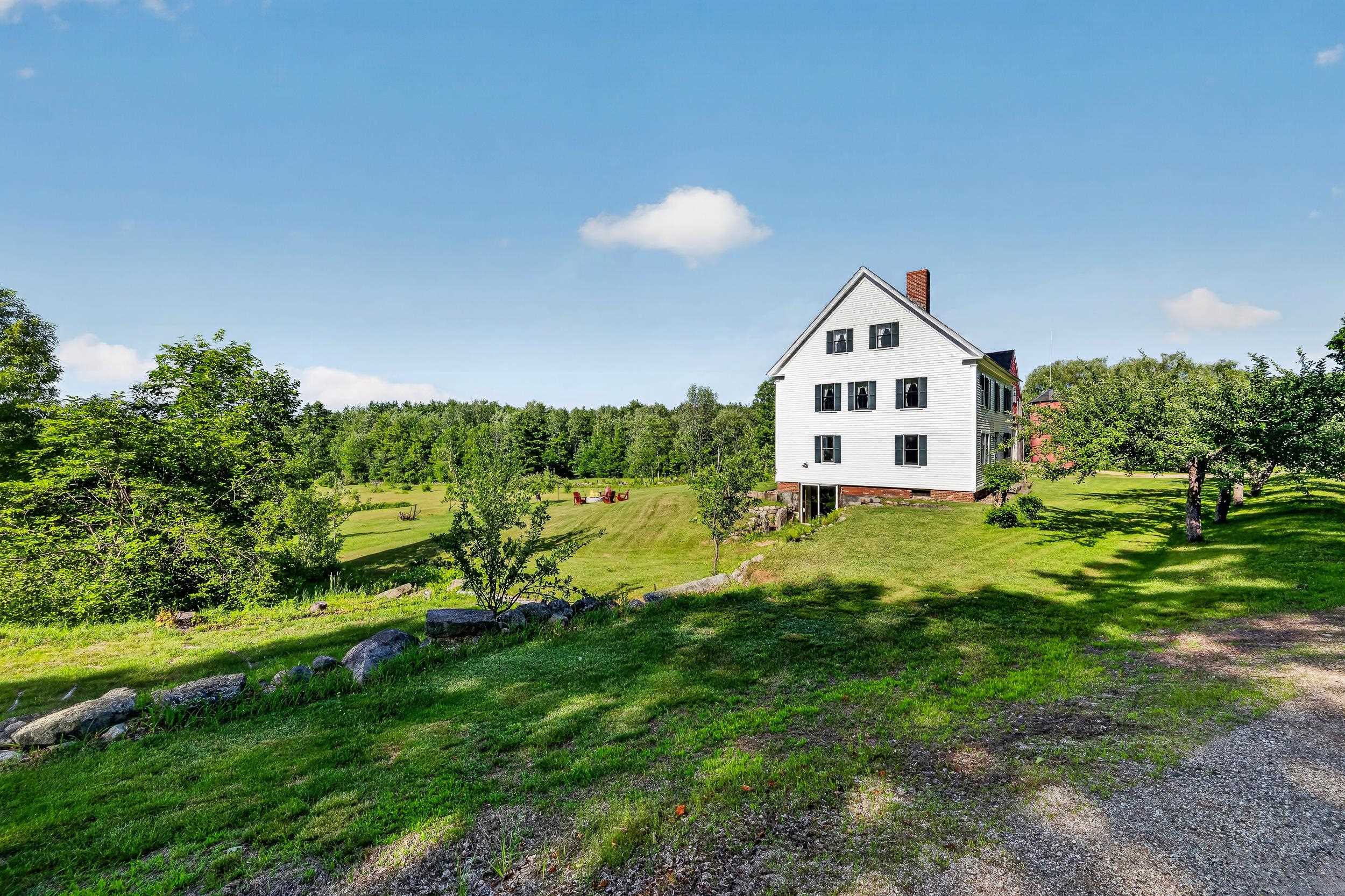 1467 Brownfield Road Conway, NH 03813 - Photo 37 of 60