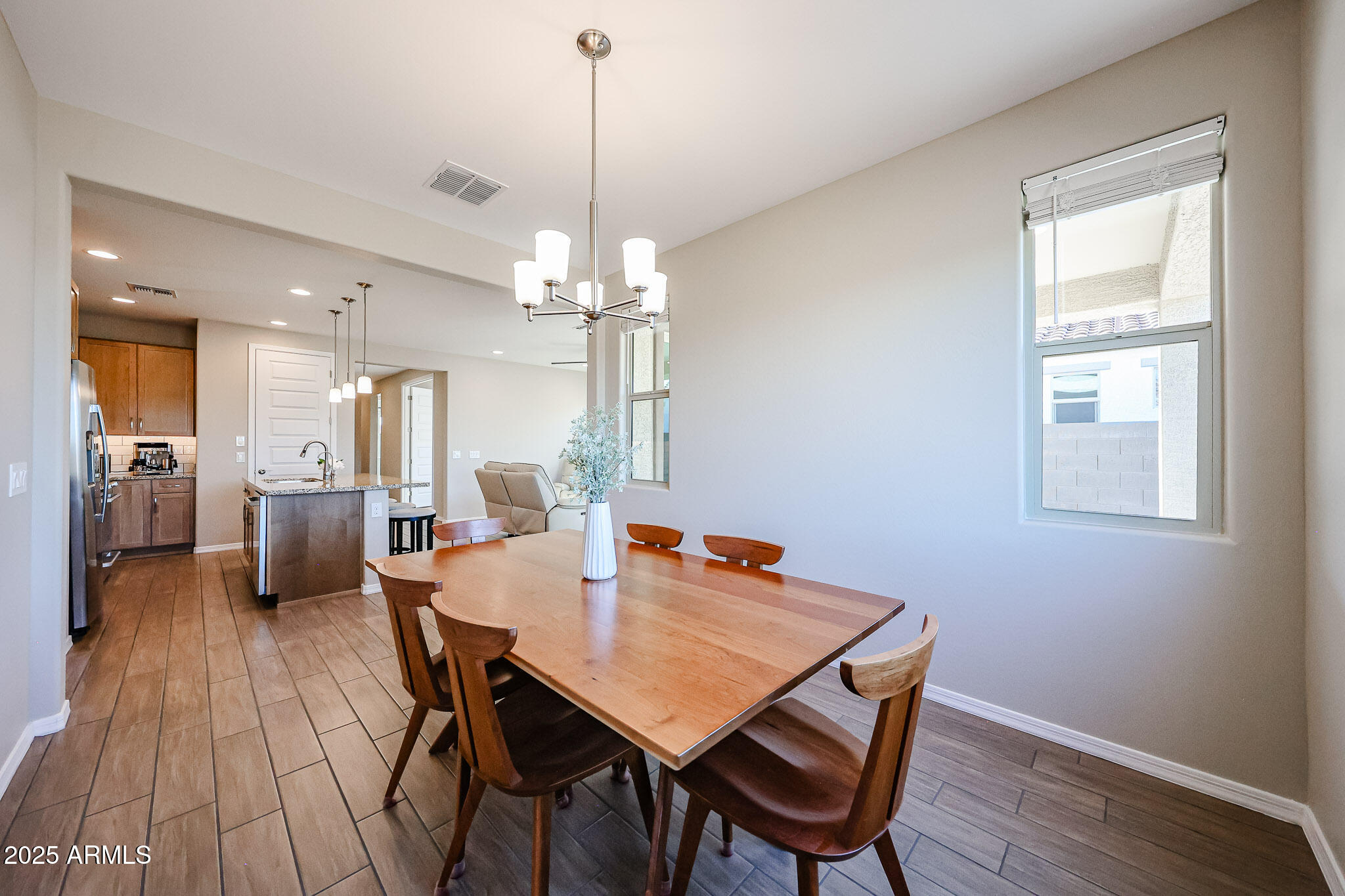 18062 West Amber Ridge Way Goodyear, AZ 85338 - Photo 16 of 68 Dining Area