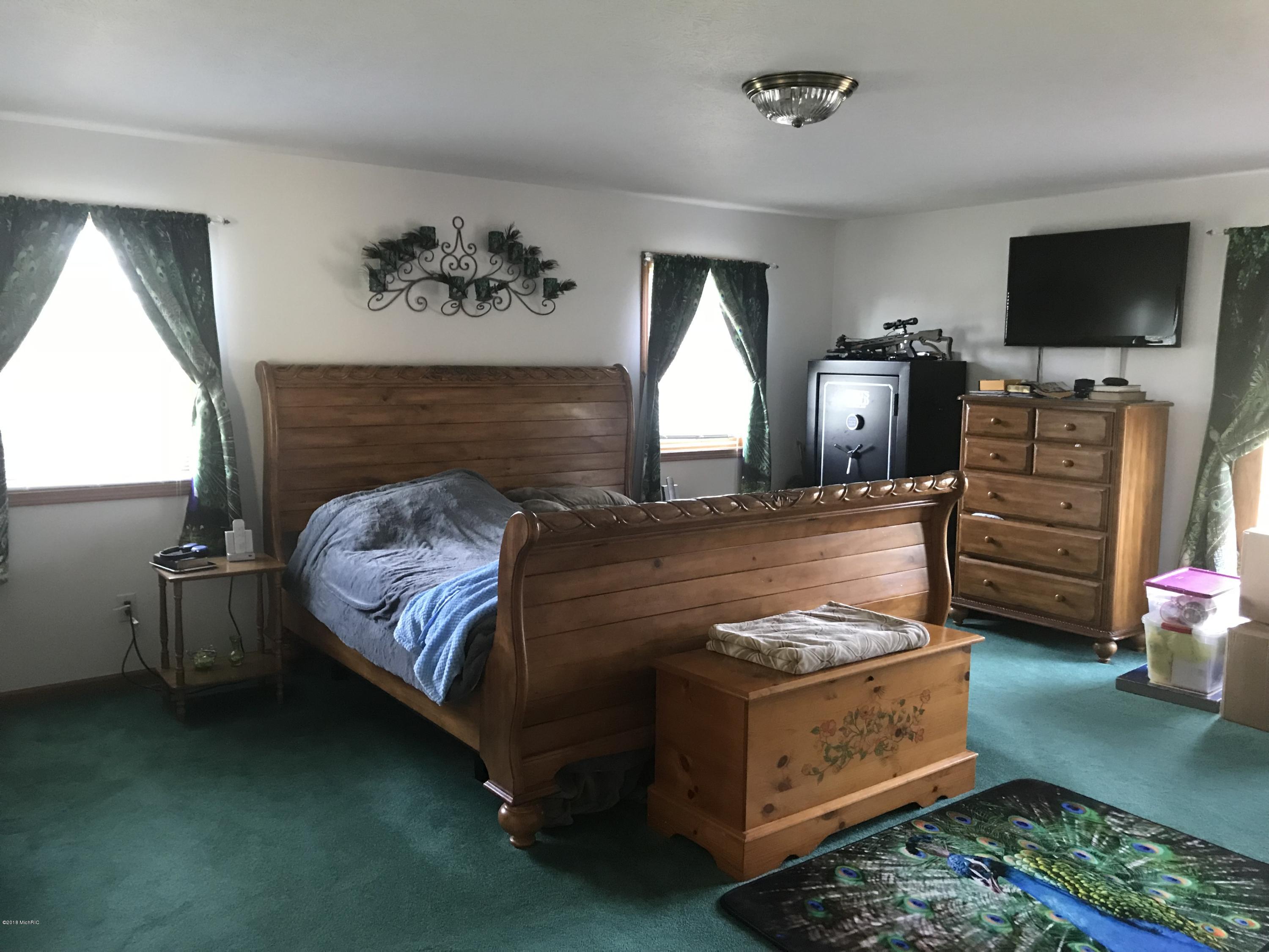 63215 Dailey Road Cassopolis, MI 49031 - Photo 4 of 7 IMG_3236