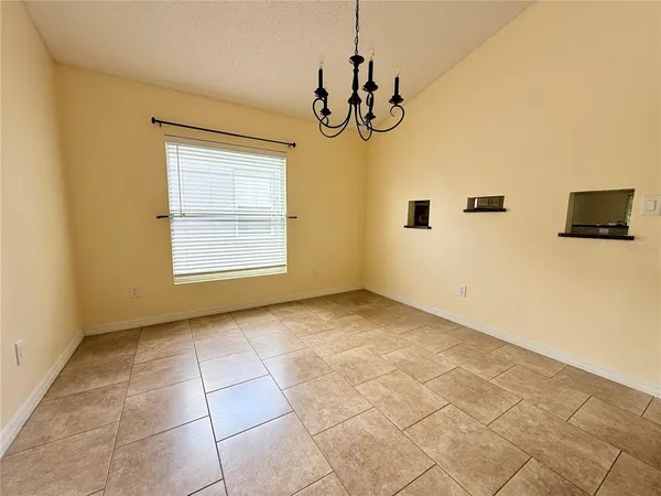 $2,250 | 592 Blue Park Road, Orange City, FL 32763