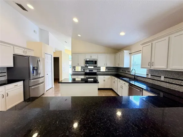 $2,250 | 592 Blue Park Road, Orange City, FL 32763
