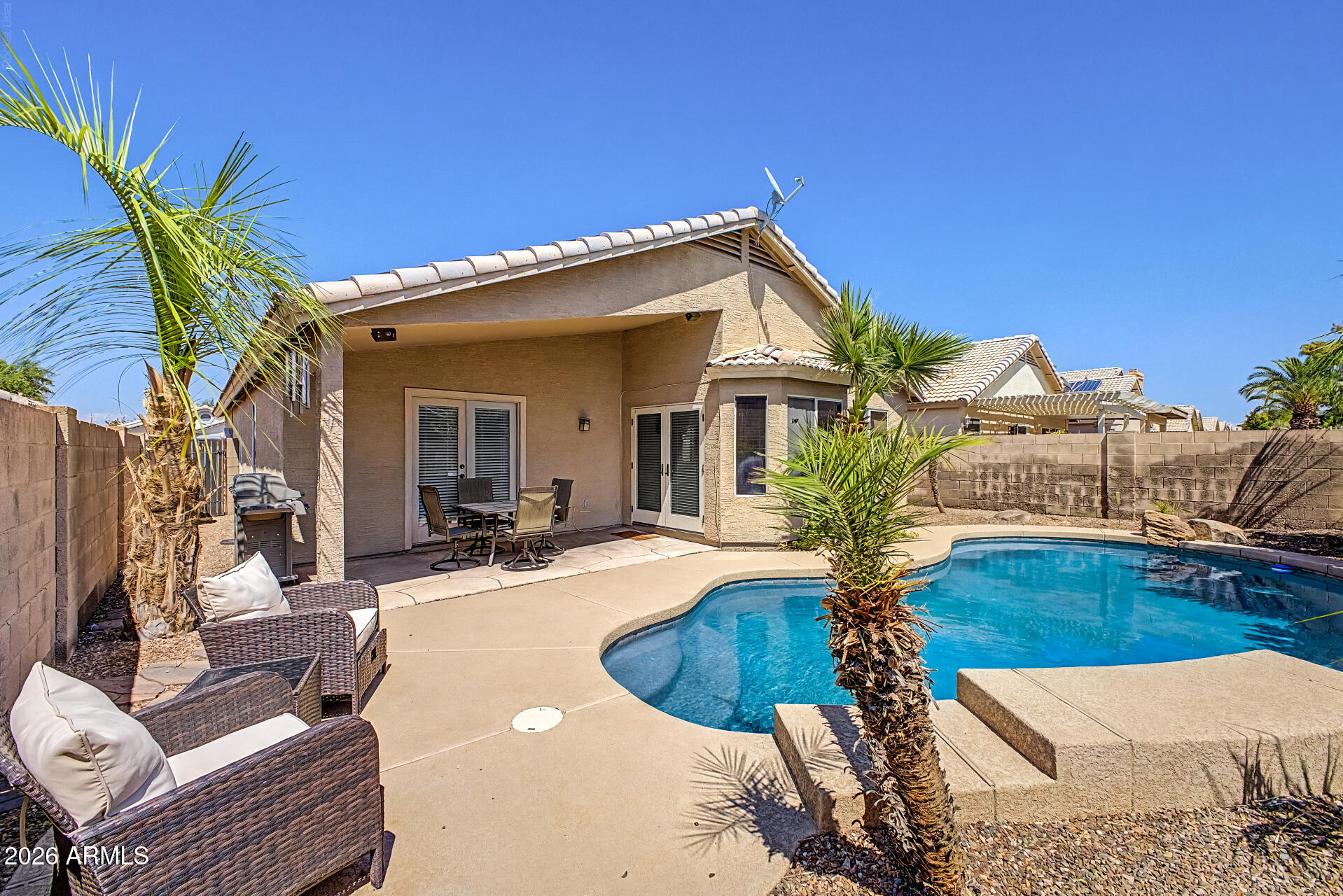 173 West Smoke Tree Road Gilbert, AZ 85233 - Photo 32 of 44 34 Smoke Tree
