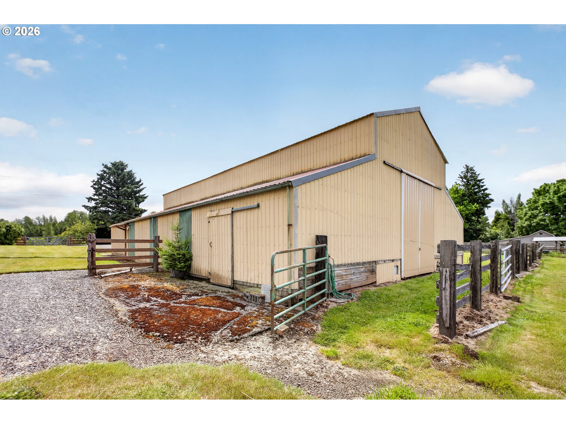 1731 Southeast Henkle Road Corbett, OR 97019 - Photo 33 of 48