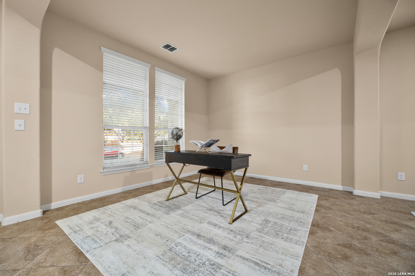 1008 Magellan Windcrest, TX 78239 - Photo 5 of 45