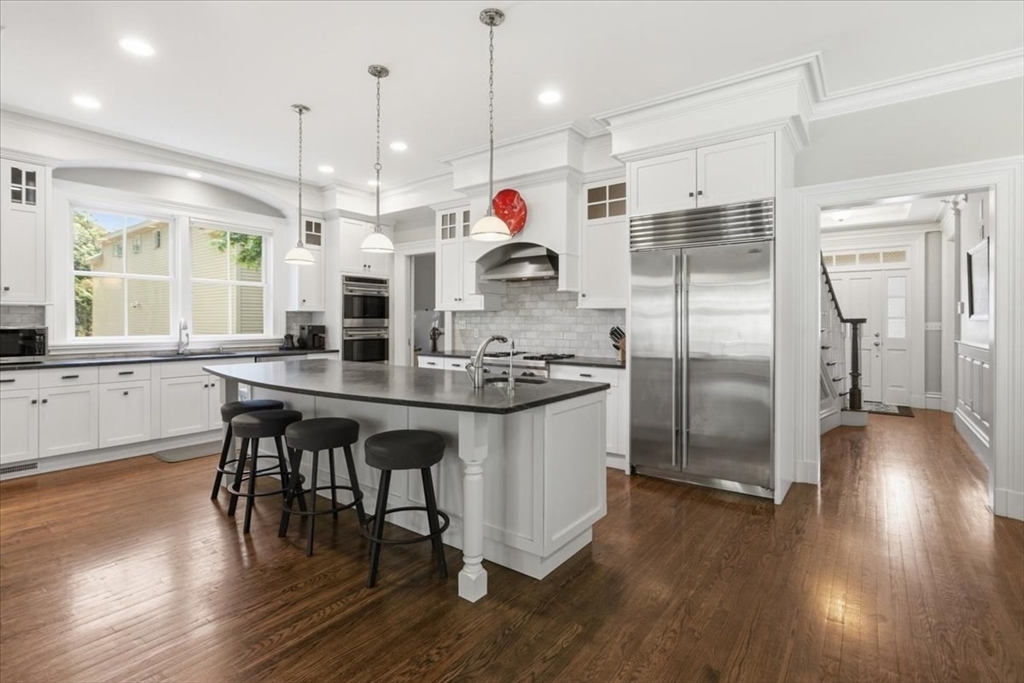 7 Locust Avenue Lexington, MA 02421 - Photo 28 of 42
