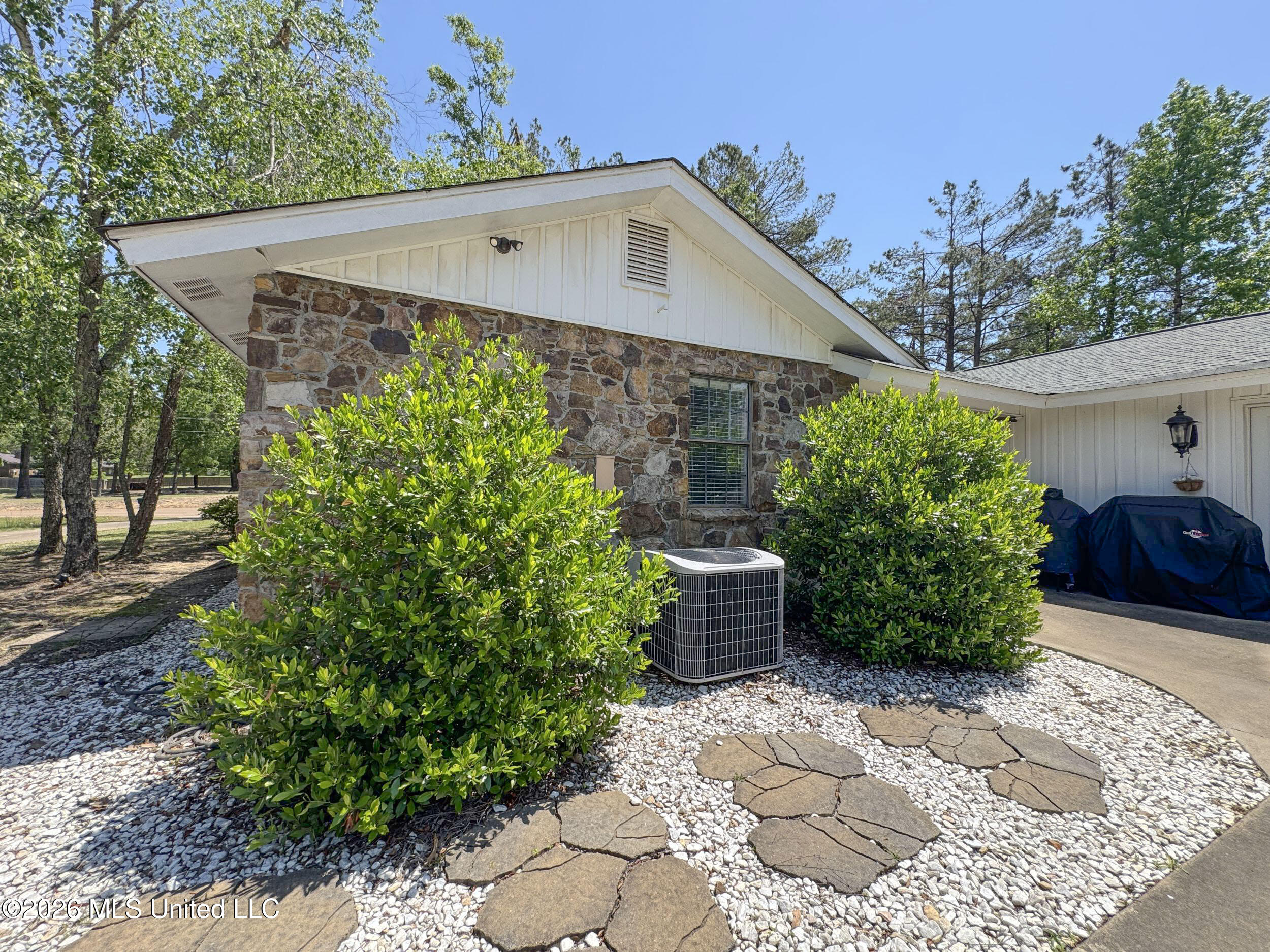 415 Woodland Road Batesville, MS 38606 - Photo 42 of 120 3rlawk16