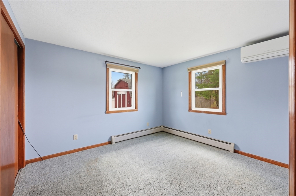 42 Sandra Road Easthampton, MA 01027 - Photo 28 of 39