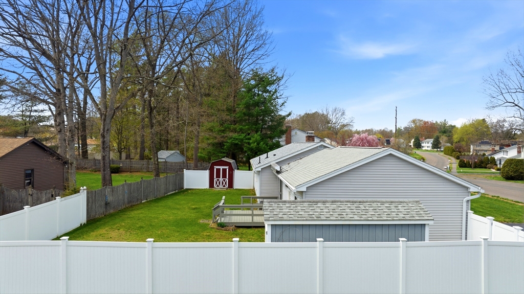42 Sandra Road Easthampton, MA 01027 - Photo 32 of 39