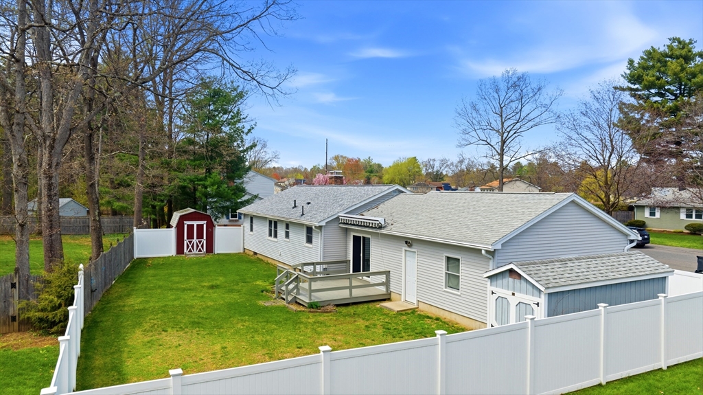 42 Sandra Road Easthampton, MA 01027 - Photo 33 of 39