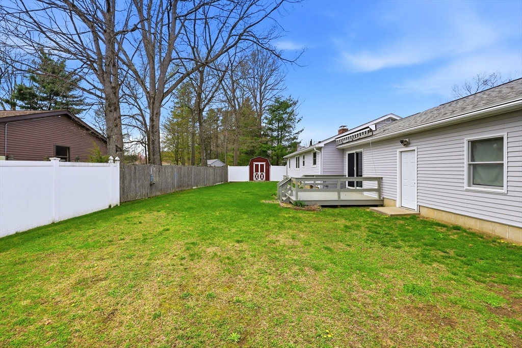 42 Sandra Road Easthampton, MA 01027 - Photo 8 of 39