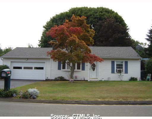 8 Hellstrom Road East Haven, CT 06512 - Photo 1 of 1 Gallery Image 1