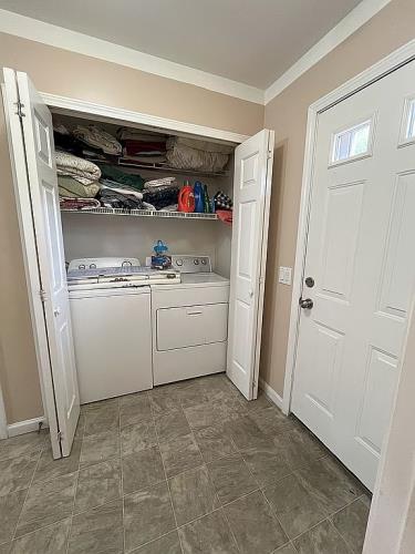 446 Princeton Avenue Hamilton, NJ 08619 - Photo 22 of 45