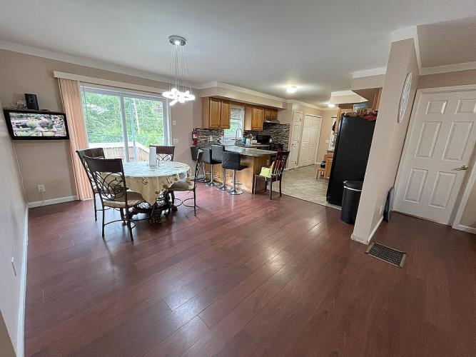 446 Princeton Avenue Hamilton, NJ 08619 - Photo 7 of 45