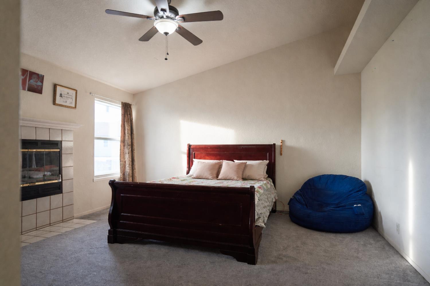913 Jayhawk Way Modesto, CA 95358 - Photo 13 of 15 Master Bedroom