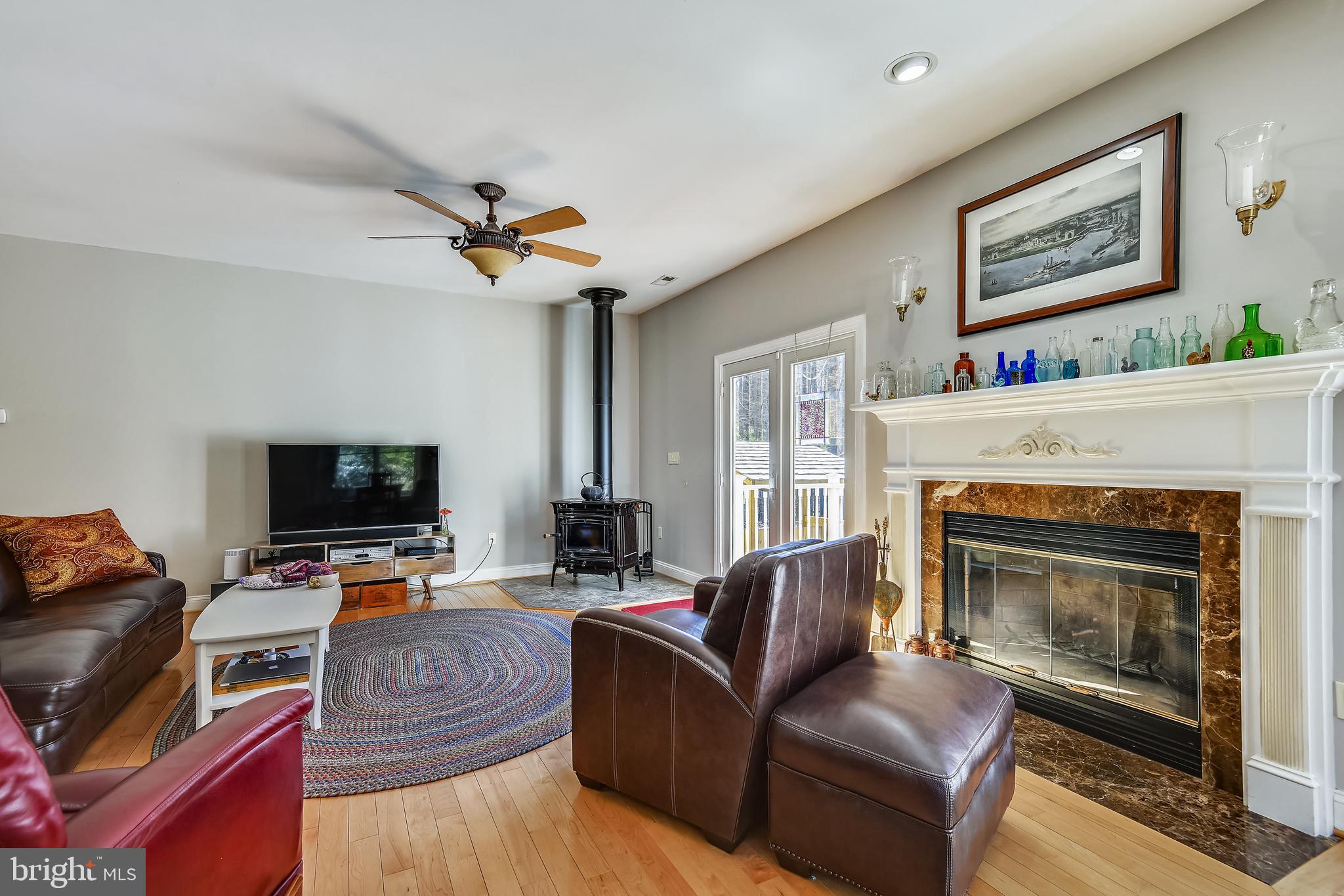 5148 Chalk Point Road West River, MD 20778 - Photo 10 of 61 Family room w/wood burning fireplace