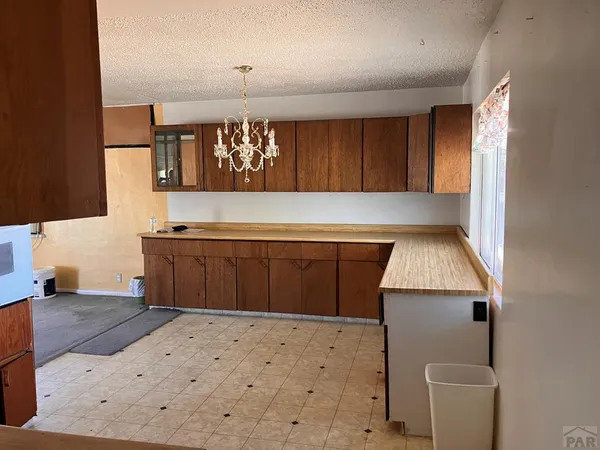 $154,000 | 208 South Railroad Street, Manzanola, CO 81058