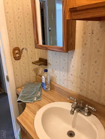 $154,000 | 208 South Railroad Street, Manzanola, CO 81058