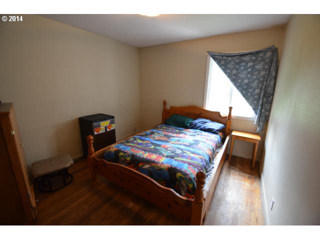 34851 Southeast Divers Road Estacada, OR 97023 - Photo 9 of 16 Gallery Image 9