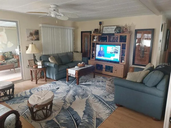 $229,900 | 184 Independence Avenue, Unit 8, Palm Harbor, FL 34684