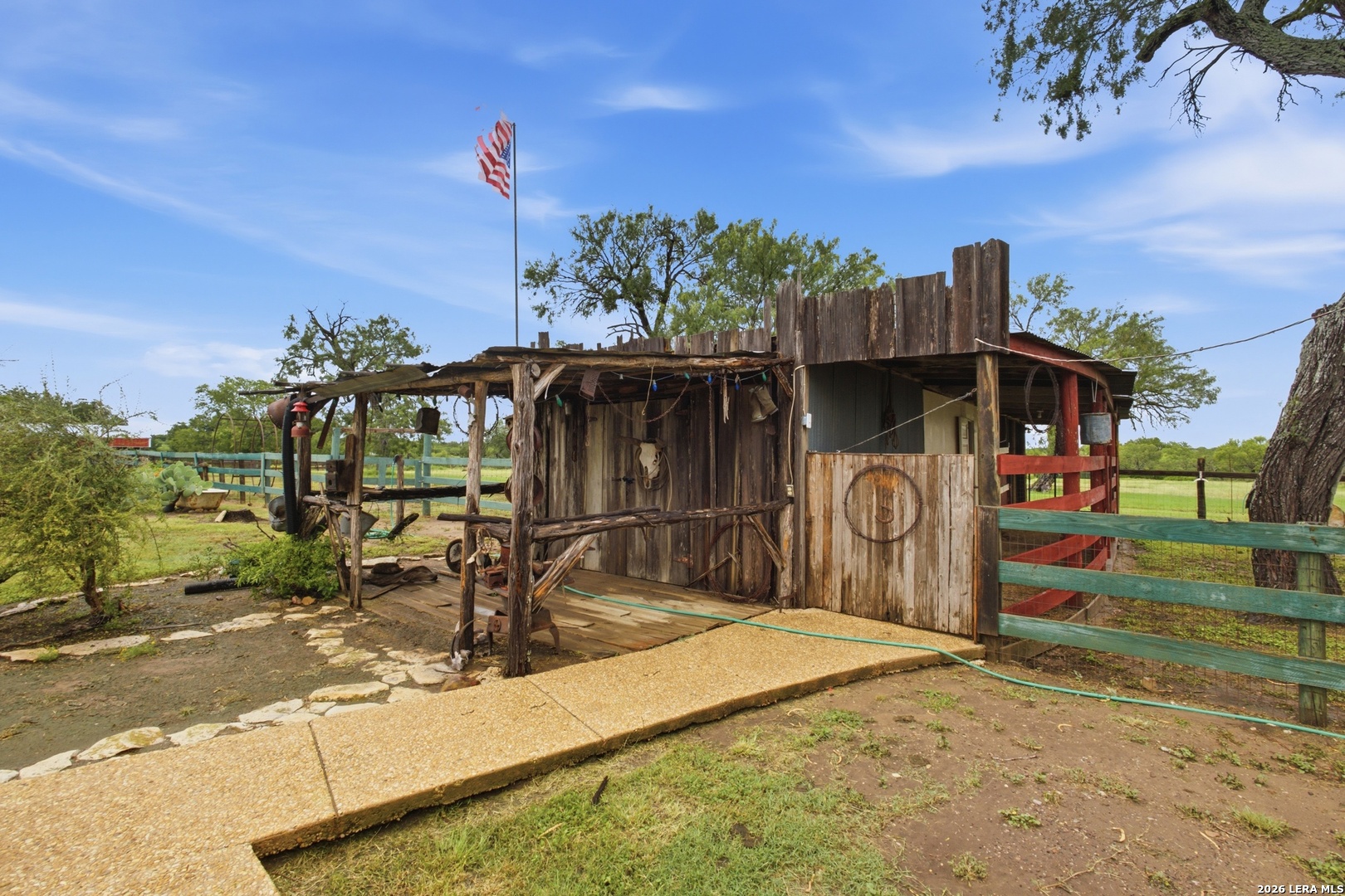 7970 Knowlton Road San Antonio, TX 78263 - Photo 24 of 45