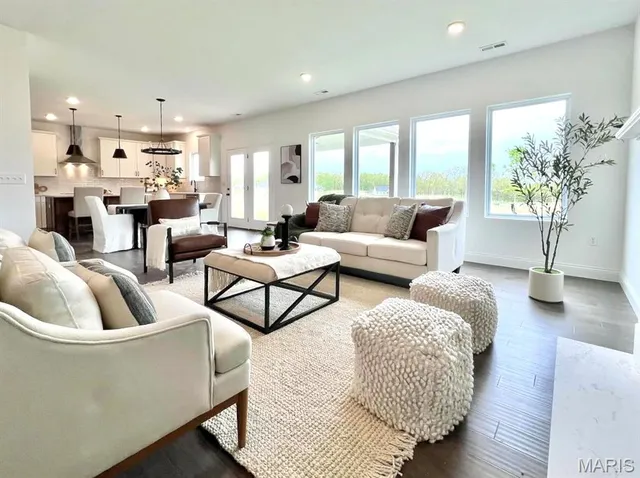 $470,000 | 1 Tbb Oakdale@caledonia, O'Fallon, MO 63368