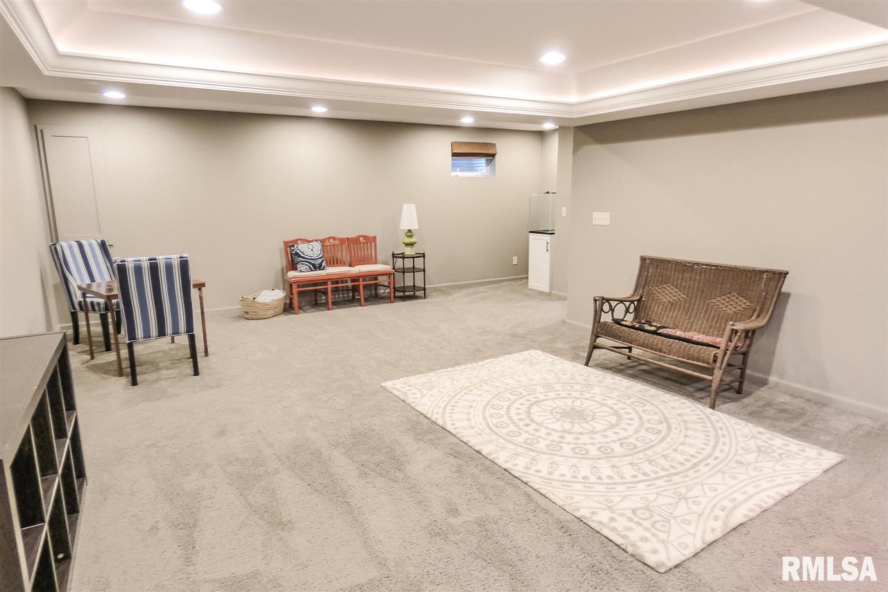 6 Hunters Way Washington, IL 61571 - Photo 25 of 36 Gallery Image 25