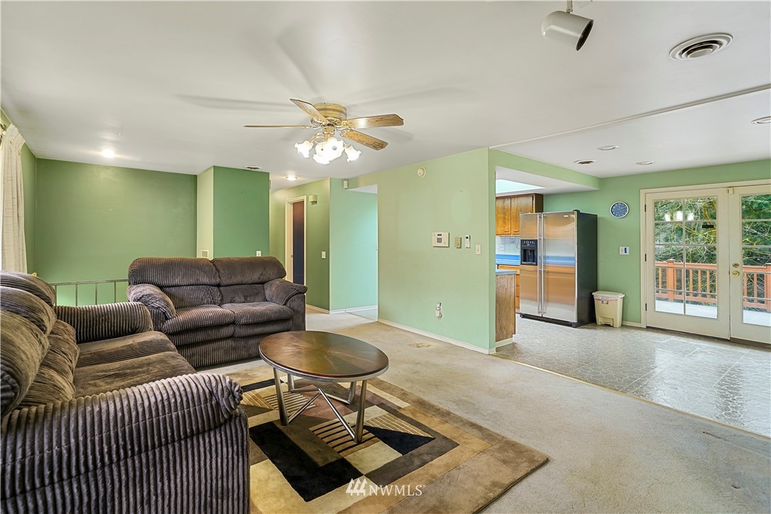22103 Meridian Avenue South Bothell, WA 98021 - Photo 4 of 24