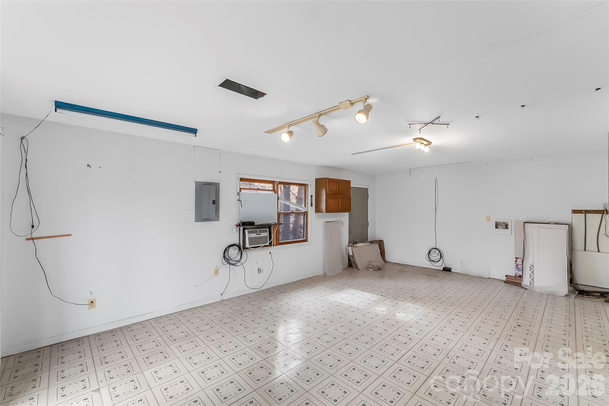 350 Sandy Bottom Road Marshall, NC 28753 - Photo 22 of 40 a view of an empty room