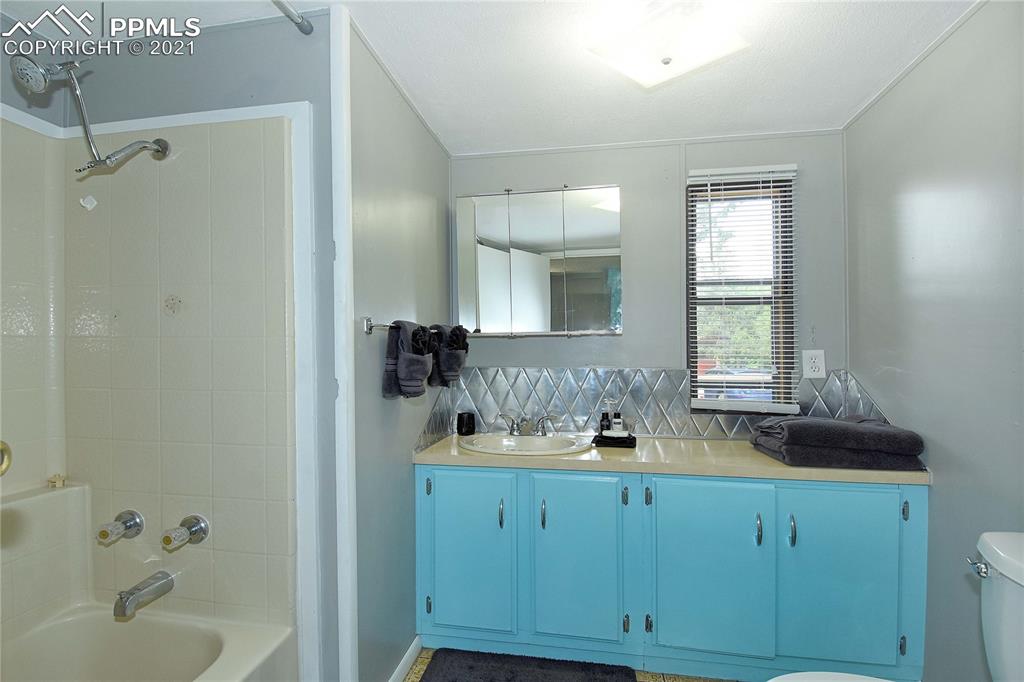 1535 Rosedale Lane Canon City, CO 81212 - Photo 28 of 39