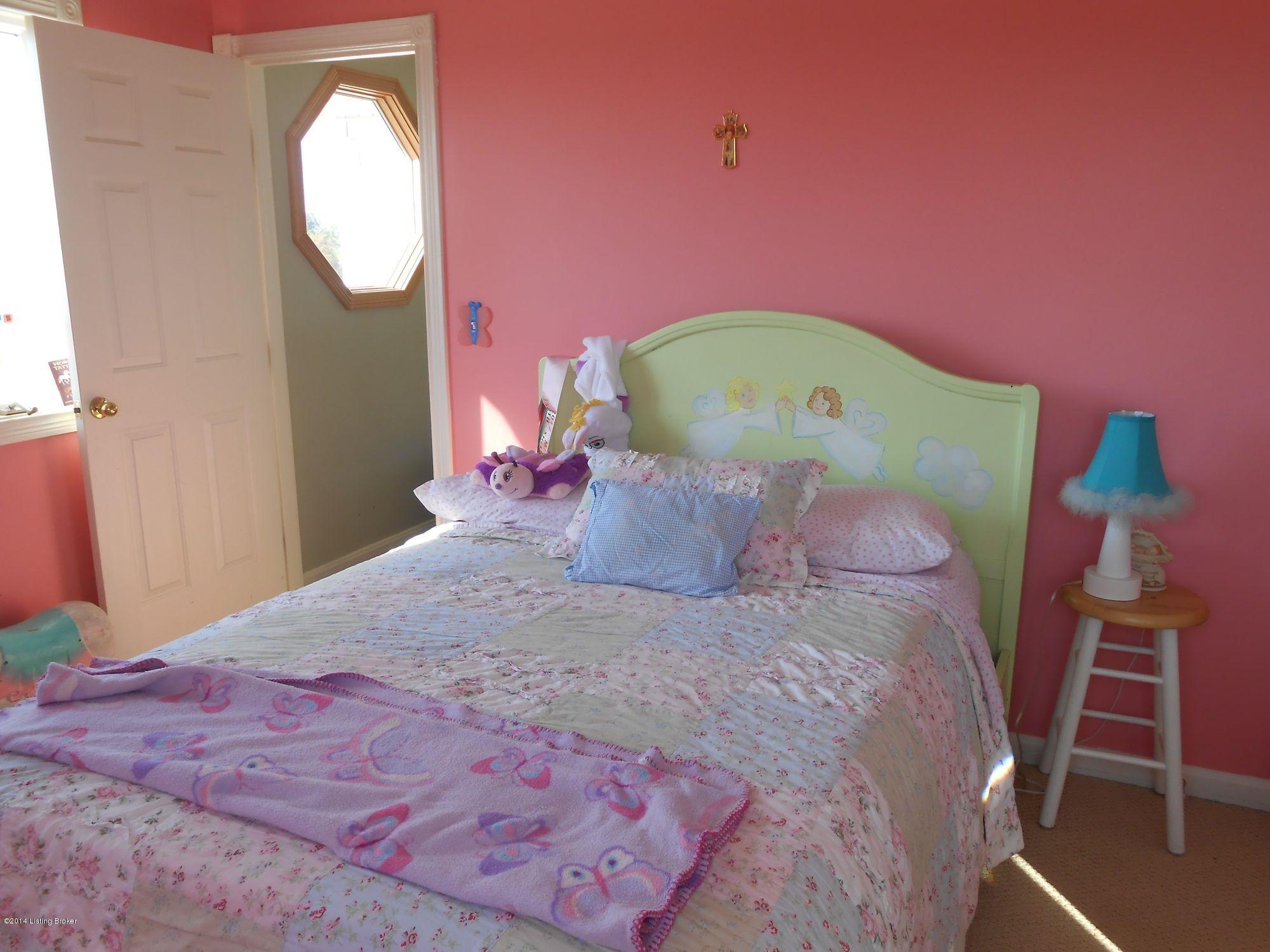 2687 Back Creek Road Waddy, KY 40076 - Photo 23 of 58 bdrm4