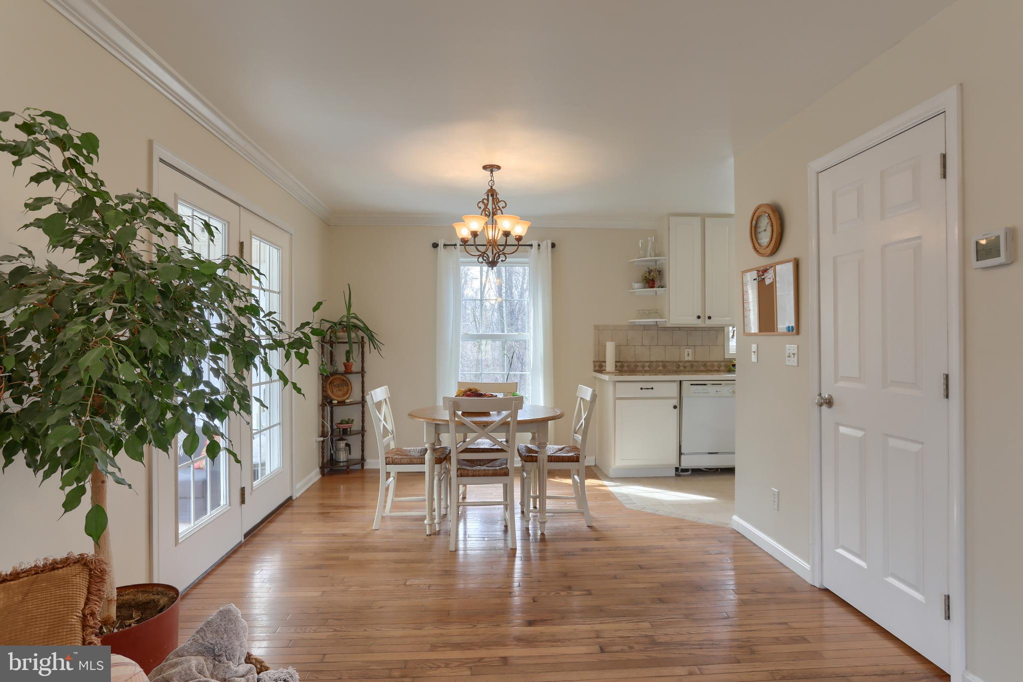 353 Old Stage Road Lewisberry, PA 17339 - Photo 10 of 37