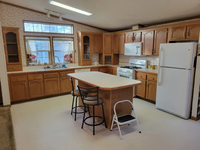 $39,900 | 25749 Shoal Creek Drive, Unit 209, Monee, IL 60449